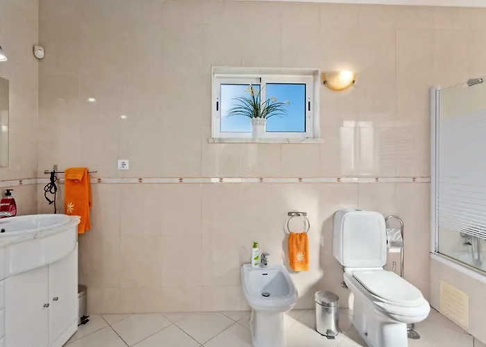 Sol E Poesia Albufeira