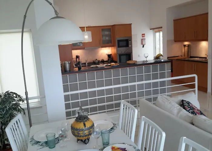 Sol E Poesia Albufeira